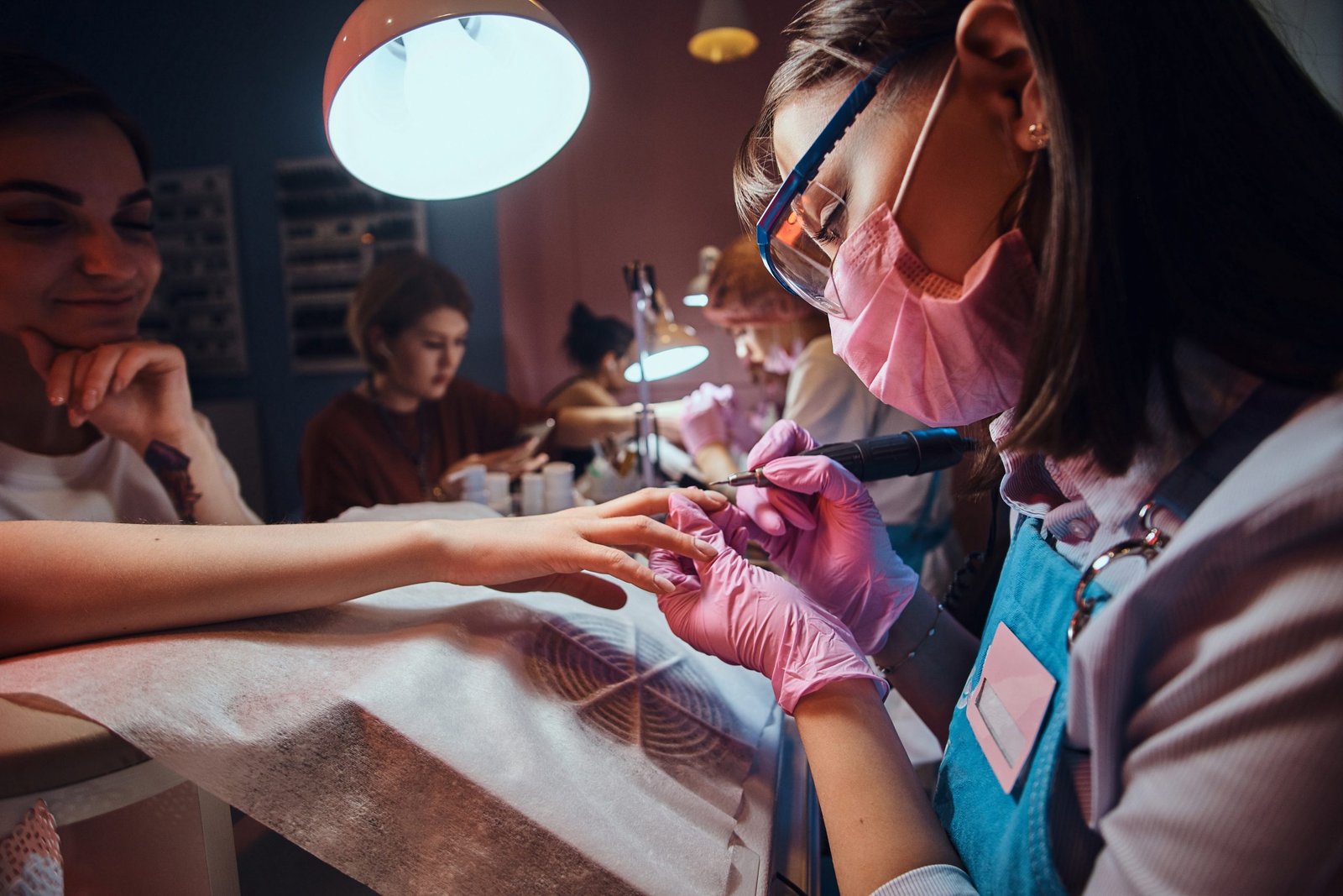 Advance Diploma in Nail Art & Nail Extensions